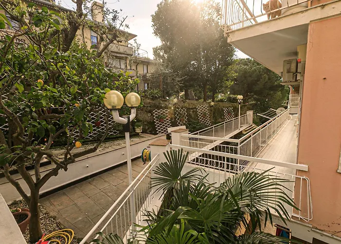 Iflat Luegio Ligurian Garden Apartment